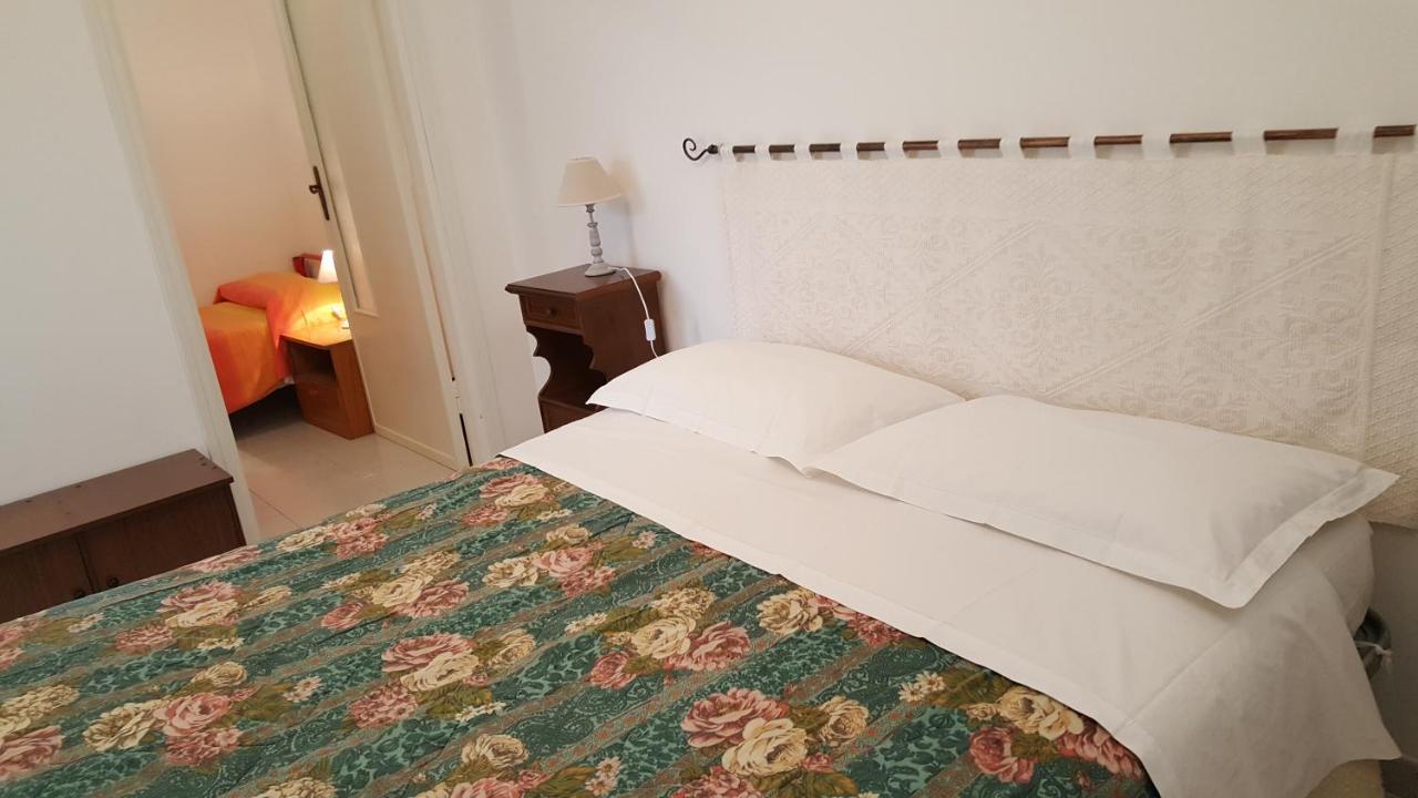アルゲーロ Il Giardino Del Nespolo Bed & Breakfast エクステリア 写真